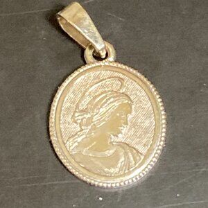 COPY - Lovely Madonna pendant in 18K white gold